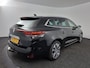 Renault Megane Estate 1.3 TCe 140 Techno | Climate control | Camera | Trekhaak | AppleCarplay AndroidAuto | LED koplampen | All season banden | Navigatie |