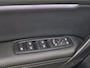 Renault Megane Estate 1.3 TCe 140 Techno | Climate control | Camera | Trekhaak | AppleCarplay AndroidAuto | LED koplampen | All season banden | Navigatie |