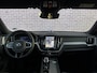 Volvo XC60 T6 Plug-in hybrid AWD Ultra Black Edition | Google | Long Range | Adaptieve Cruise Control | Schuif-/Kanteldak | Keyless | Bowers & Wilkins Audio | Gelamineerd Glas Rondom | Dodehoekdetectie | Zitverlenging | 360 Camera | Stoelverwarming Voor + Achter | Memory | Elek. Stoelen | Stuurverwarming | Getint Glas | Elek. Achterklep | 21" LM