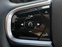 Volvo XC60 T6 Plug-in hybrid AWD Ultra Black Edition | Google | Long Range | Adaptieve Cruise Control | Schuif-/Kanteldak | Keyless | Bowers & Wilkins Audio | Gelamineerd Glas Rondom | Dodehoekdetectie | Zitverlenging | 360 Camera | Stoelverwarming Voor + Achter | Memory | Elek. Stoelen | Stuurverwarming | Getint Glas | Elek. Achterklep | 21" LM