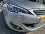 Peugeot 308 1.2 PureTech SW met trekhaak, airco, PDC, navigatie