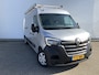 Renault Master T35 2.3 dCi 135 L3H2 Airco Cruise Navi 3 Zits Trekhaak 2500 kg Imperiaal&Trap Camera Euro 6