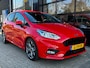Ford Fiesta 1.0 100 PK ST-Line | ADAPTIEVE CRUISE CONTROL| STUUR, STOEL EN VOORRUITVERWARMING| B&O SOUND| CAMERA + SENSOREN| DODEHOEK DETECTIE|
