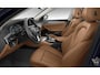 BMW 5-Serie Touring 530e Luxury Line - Trekhaak - Parking/Driving Assistant - Comfort Acces - Getinte ruiten - zonneschermen achterportierramen - Elektrisch verwarmde voorstoelen - Ambiance verlichting -
