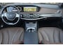 Mercedes-Benz S-klasse S500 V8 455pk 4Matic Panoramadak Trekhaak elektrisch Luchtvering Widescreen Sfeerverlichting 20" LMV