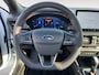 Ford Focus Wagon 1.0 EcoBoost Hybrid ST Line X | Dealer onderhouden | Automaat | Panorama dak | Driver assistance pack | Winter pack | Elektrische achterklep | Draadloos opladen mobiel | Head-up display | Parkeersensoren voor en achter | Achteruitrijcamera | Navigatie | Apple carplay & Android auto |