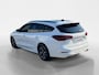 Ford Focus Wagon 1.0 EcoBoost Hybrid ST Line X | Dealer onderhouden | Automaat | Panorama dak | Driver assistance pack | Winter pack | Elektrische achterklep | Draadloos opladen mobiel | Head-up display | Parkeersensoren voor en achter | Achteruitrijcamera | Navigatie | Apple carplay & Android auto |