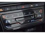 Volkswagen T-Roc Cabrio 1.5 TSI R-Line Stoel/stuurverwarming, 19 inch, Afn. trekhaak, Adaptive cruise, Navi