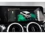 Mercedes-Benz GLB 200 Premium Plus 163 PK Trekhaak | Matrix led koplampen | Achterbank verstelbaar | Verwarmde voorstoelen