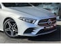 Mercedes-Benz A-klasse 200 AMG Night Pano Ambient Keyless Camera Bliss Stoelverwarming