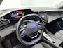 Peugeot 408 Allure Hybrid 145pk Automaat | Navigatie | Achteruitrijcamera | Adaptieve Cruise Control | Climate Control | Parkeersensoren | Keyless | Draadloze Apple Carplay / Android Auto | DAB+ radio | Bluetooth | Armsteun | Led koplampen | Digitaal instrumentenpaneel | Donker getint glas | 17" lichtmetalen velgen |