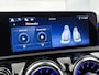 Mercedes-Benz A-klasse 180 AMG Line Plus | Panoramadak | 360° camera | Elektrische Stoelen | Sfeerverlichting | Apple Carplay | Inclusief 24 maanden MB Certified garantie voor Europa.