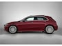 Mercedes-Benz A-klasse 180 AMG Line Plus | Panoramadak | 360° camera | Elektrische Stoelen | Sfeerverlichting | Apple Carplay | Inclusief 24 maanden MB Certified garantie voor Europa.
