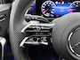 Mercedes-Benz A-klasse 180 AMG Line Plus | Panoramadak | 360° camera | Elektrische Stoelen | Sfeerverlichting | Apple Carplay | Inclusief 24 maanden MB Certified garantie voor Europa.