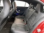 Mercedes-Benz A-klasse 180 AMG Line Plus | Panoramadak | 360° camera | Elektrische Stoelen | Sfeerverlichting | Apple Carplay | Inclusief 24 maanden MB Certified garantie voor Europa.