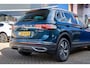 Volkswagen Tiguan 1.4 TSI eHybrid PHEV Elegance | Trekhaak/1800kg | Camera | Leder | Matrix led | Adap crusie | Head-up | Stoel+stuur verwarming | Apple carplay/Android auto | Achteruitrijcamera | Cruise control adaptief met Stop&Go | Dodehoek detectie