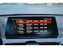 BMW X1 sDrive20i VDL Nedcar Edition | HUD | LEDER | TREKHAAK |