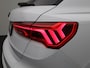Audi Q3 35 TFSI S edition Competition | Automaat | S-line | Optiek zwart | Trekhaak | 19 Inch Velgen | Stoelverwarming | Airco | cruise control |