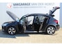 Ford Focus 1.0-155pk EcoBoost Mild-Hybrid Active X AUTOMAAT ! In nieuwstaat ! Slechts 6.250km ! Autm. airco dual, stoel-, stuur- en voorraamverw., navigatie, telefoonvoorb., LED verl., camera, parkeersensoren v+a, cruise control, trekhaak etc.