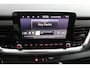 Kia Stonic 1.0 T-GDi MHEV DynamicPlusLine - Stoelverwarming - Stuurverwarming - Keyless entry - Fabrieksgarantie tot 02-2032