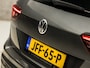 Volkswagen Tiguan 2.0 TSI 4Motion Highline 190Pk Automaat (PANORAMADAK, GROOT NAVI, HEAD-UP DISPLAY, 360 CAMERA, TREKHAAK, SPORTSTOELEN, GETINT GLAS, ELEK ACHTERKLEP, ADAPTIVE CRUISE, NIEUWSTAAT)