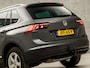 Volkswagen Tiguan 2.0 TSI 4Motion Highline 190Pk Automaat (PANORAMADAK, GROOT NAVI, HEAD-UP DISPLAY, 360 CAMERA, TREKHAAK, SPORTSTOELEN, GETINT GLAS, ELEK ACHTERKLEP, ADAPTIVE CRUISE, NIEUWSTAAT)