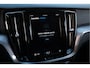 Volvo V60 2.0 B3 Aut. Essential Edition Leer/ Blis/ Camera/ Navigatie/ Pdc/ Carplay/ Full led/ Adapt. cruise