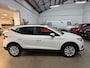 SEAT Arona 1.0 TSI Style B. Int / Apple carplay / camera
