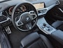 BMW 3-Serie 320i Business Edition M Sport Automaat / Dealer onderhouden / Stoelverwarming / Trekgewicht 1600 kg / Apple Carplay Android Auto / Cruise control / Keyless Entry/Start / Climate control / Parkeersensoren voor en achter /