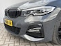 BMW 3-Serie 320i Business Edition M Sport / Dealer onderhouden / Stoelverwarming / Trekgewicht 1600 kg / Apple Carplay Android Auto / Cruise control / Keyless Entry/Start / Climate control / Parkeersensoren voor en achter /