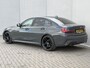BMW 3-Serie 320i Business Edition M Sport / Dealer onderhouden / Stoelverwarming / Trekgewicht 1600 kg / Apple Carplay Android Auto / Cruise control / Keyless Entry/Start / Climate control / Parkeersensoren voor en achter /