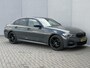 BMW 3-Serie 320i Business Edition M Sport / Dealer onderhouden / Stoelverwarming / Trekgewicht 1600 kg / Apple Carplay Android Auto / Cruise control / Keyless Entry/Start / Climate control / Parkeersensoren voor en achter /