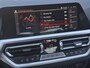 BMW 3-Serie 320i Business Edition M Sport / Dealer onderhouden / Stoelverwarming / Trekgewicht 1600 kg / Apple Carplay Android Auto / Cruise control / Keyless Entry/Start / Climate control / Parkeersensoren voor en achter /