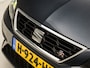 SEAT Leon 1.5 TSI FR Ultimate Sport 150Pk Automaat (VIRTUAL COCKPIT, APPLE CARPLAY, NAVIGATIE, KEYLESS, CAMERA, STOELVERWARMING, SPORTSTOELEN, BEATS AUDIO, GETINT GLAS, ADAPTIVE CRUISE, NIEUWSTAAT)