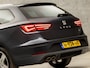 SEAT Leon 1.5 TSI FR Ultimate Sport 150Pk Automaat (VIRTUAL COCKPIT, APPLE CARPLAY, NAVIGATIE, KEYLESS, CAMERA, STOELVERWARMING, SPORTSTOELEN, BEATS AUDIO, GETINT GLAS, ADAPTIVE CRUISE, NIEUWSTAAT)