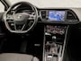 SEAT Leon 1.5 TSI FR Ultimate Sport 150Pk Automaat (VIRTUAL COCKPIT, APPLE CARPLAY, NAVIGATIE, KEYLESS, CAMERA, STOELVERWARMING, SPORTSTOELEN, BEATS AUDIO, GETINT GLAS, ADAPTIVE CRUISE, NIEUWSTAAT)