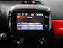 Toyota Aygo 1.0 VVT-i x-play | Parkeercamera | Climate Control | Lichtmetalen velgen |