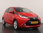 Toyota Aygo 1.0 VVT-i x-play | Parkeercamera | Climate Control | Lichtmetalen velgen |