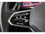 Volkswagen Golf 1.5 eTSI R-Line Panoramadak Stoel-Stuurverwarming Clima Carplay 18"