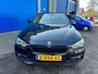 BMW 3-Serie Touring 320i Luxury Edition 180 PK Black Line !