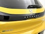 Peugeot e-208 EV Allure Pack 50 kWh 136pk | Navigatie | Achteruitrijcamera | 3D Cockpit | Climate Control | Cruise Control | Parkeersensoren | Stof/kunstleder | Keyless start | Apple Carplay / Android Auto | DAB+ radio | Led koplampen | Donker getint glas | 16" lichtmetalen velgen |