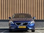 Volvo V40 1.6 T3 Ocean Race | 150 PK | Leder | Camera | Achterbankverwarming | Navigatie | Stoelverwarming | 17" Lichtmetaal | Airconditioning | Xenon | Isofix | LED | Parkeersensoren |