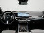 BMW X5 xDrive50e M Sport PHEV 490pk Dealer O.H. | Panodak | Luchtvering | Adaptive Cruise | Head Up | 360 Camera | Harman / Kardon | Lederen Sportstoelen Memory & Verwarmd | Sfeerverlichting | Apple Carplay | Keyless | Blis | 20"L.M | Plug