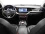 Kia Niro EV e-Niro ExecutiveLine 64 kWh | Trekhaak| Panoramadak | Lederen Bekleding | JBL Audio | Dodehoekdetectie | Stoel/Stuurwielverwarming | Stoelventilatie | Elektrisch bedienbare bestuurdersstoel met geheugenfunctieo |