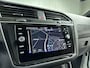 Volkswagen Tiguan 1.5 TSI R-Line Business+ Automaat | Trekhaak | IQ Light