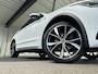 Volkswagen Tiguan 1.5 TSI R-Line Business+ Automaat | Trekhaak | IQ Light