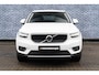 Volvo XC40 T2 Momentum Business | Navigatie | Adaptieve Cruise Control | Trekhaak | DAB | Parkeercamera | Park Assist | Getint Glas | Apple CarPlay & Android Auto | Volvo On Call | 18" LM