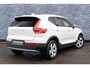 Volvo XC40 T2 Momentum Business | Navigatie | Adaptieve Cruise Control | Trekhaak | DAB | Parkeercamera | Park Assist | Getint Glas | Apple CarPlay & Android Auto | Volvo On Call | 18" LM