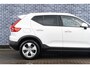 Volvo XC40 T2 Momentum Business | Navigatie | Adaptieve Cruise Control | Trekhaak | DAB | Parkeercamera | Park Assist | Getint Glas | Apple CarPlay & Android Auto | Volvo On Call | 18" LM