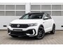 Volkswagen T-Roc 2.0 TSI 300pk DSG 4Motion R | Panoramadak | Achteruitrijcamera | Beats | Trekhaak | Leer | Stoelverwarming |